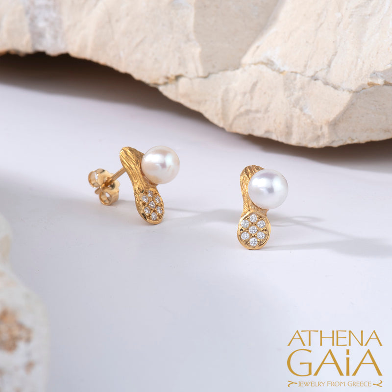 Four Seasons Small Winter Pearl Earrings - 18k Gold Earrings