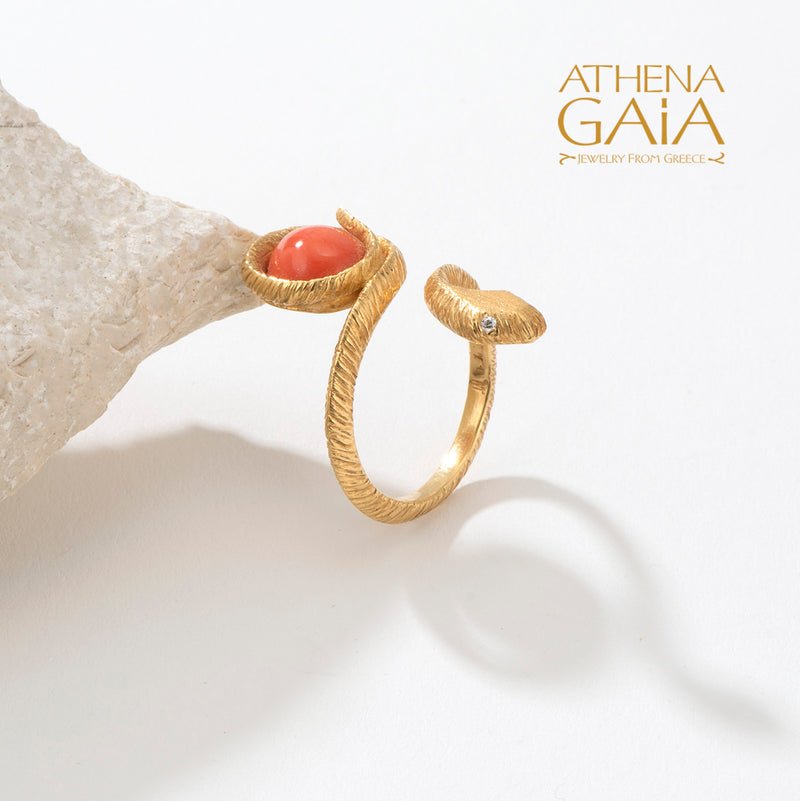 Mythology Snakes Stone and Diamond Ring - 18k Gold Ring - Cocktail Ring