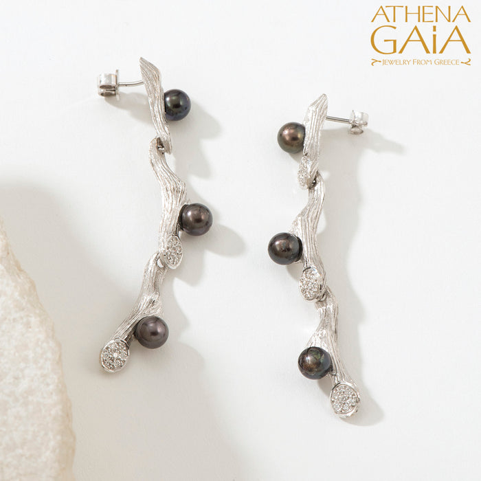 Four Seasons Winter Pearl Chandelier Earrings - 18k Gold Earrings