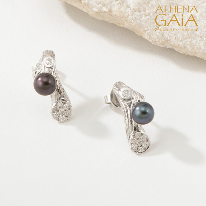 Four Seasons Winter Pearl Earrings (Large) - 18k Gold Earrings