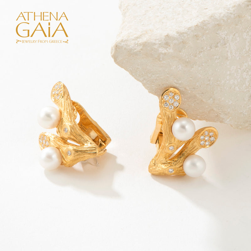 Four Seasons Winter Pearl Omega Clip Earrings - 18k Gold Earrings