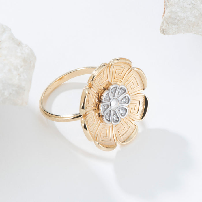 Mythical Anemone Key Petal Ring