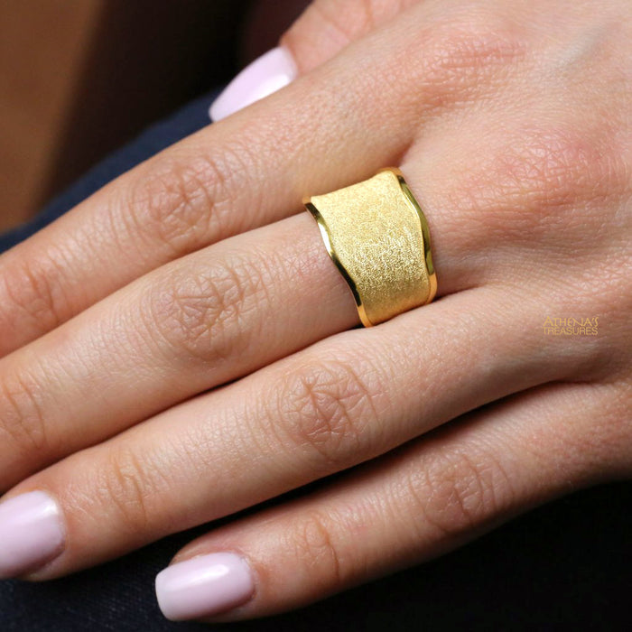 Size 8.5 Sand Dune Band Ring (FINAL SALE)