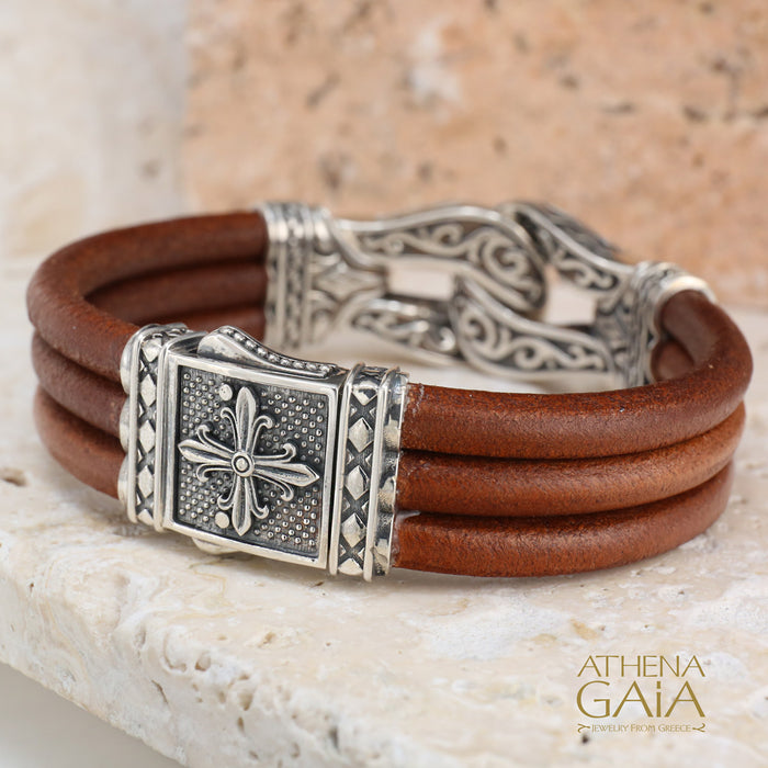 Cross Clasp Heracles Leather Bracelet
