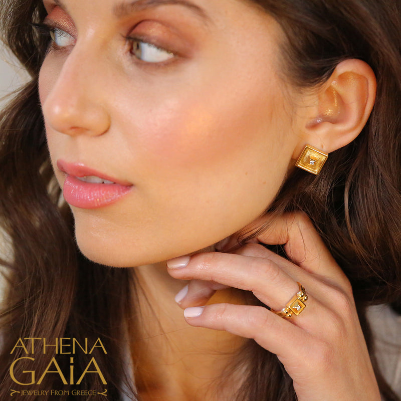 Shadow and Light Ring - 18k Gold Ring - Cocktail Ring