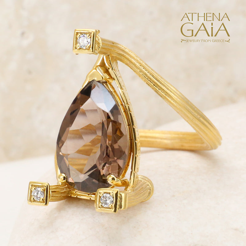 Mythical Doric Columns Oracle Ring - 18k Gold Ring - Cocktail Ring