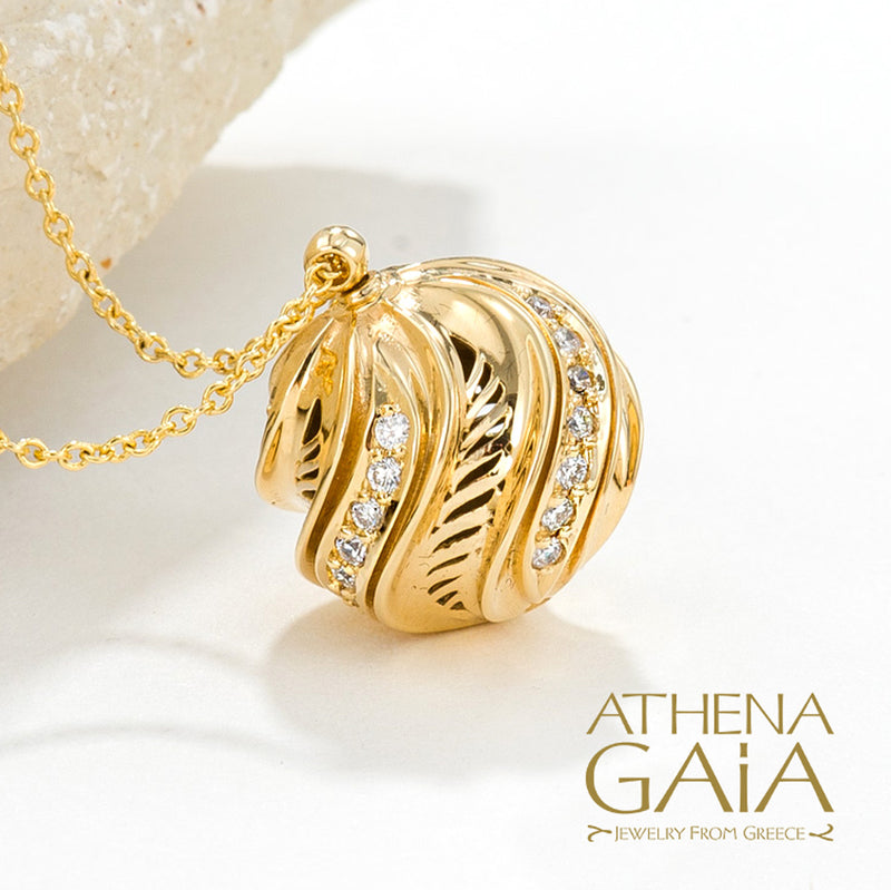 Celestial Spun Swirl Pendant Necklace - 18k Gold Necklace