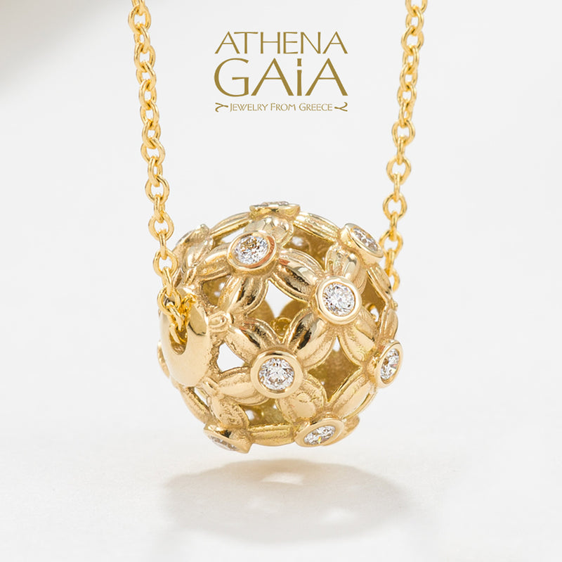 Celestial Floral Pendant Necklace - 18k Gold Necklace