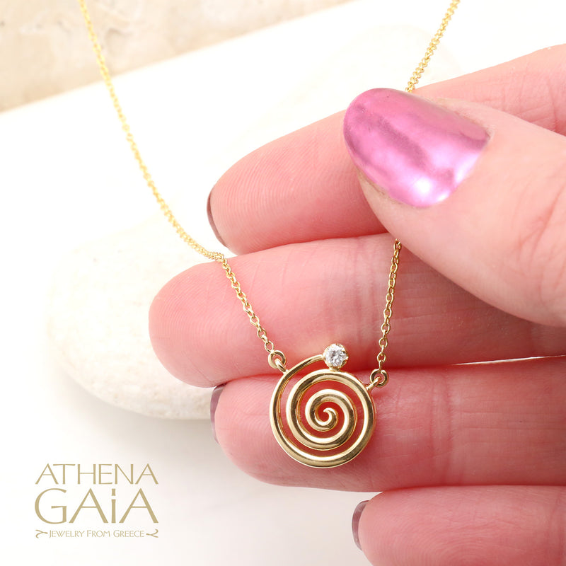 Mythical Spiral Pendant Necklace - 18k Gold Necklace