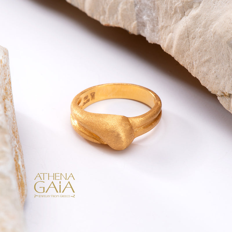 Greek-jewelry promise ring in 18k gold