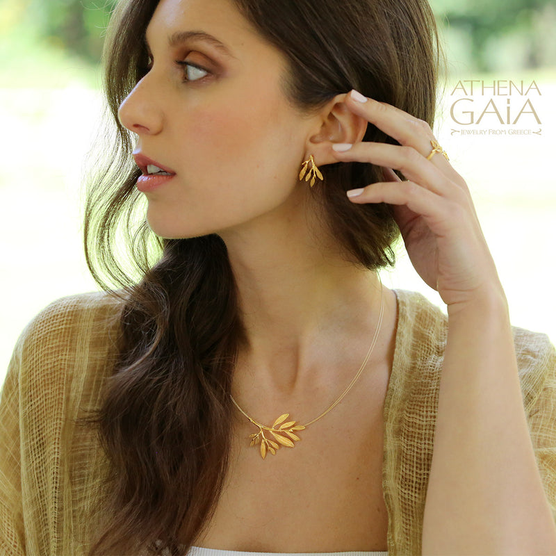 Olive Leaf Cluster Necklace (Large) - 14k Gold Necklace