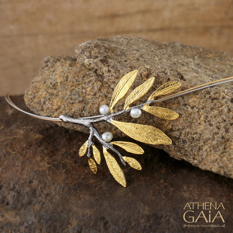 Pearl Olive Cluster Necklace - Gold Plated Sterling Silver Necklace